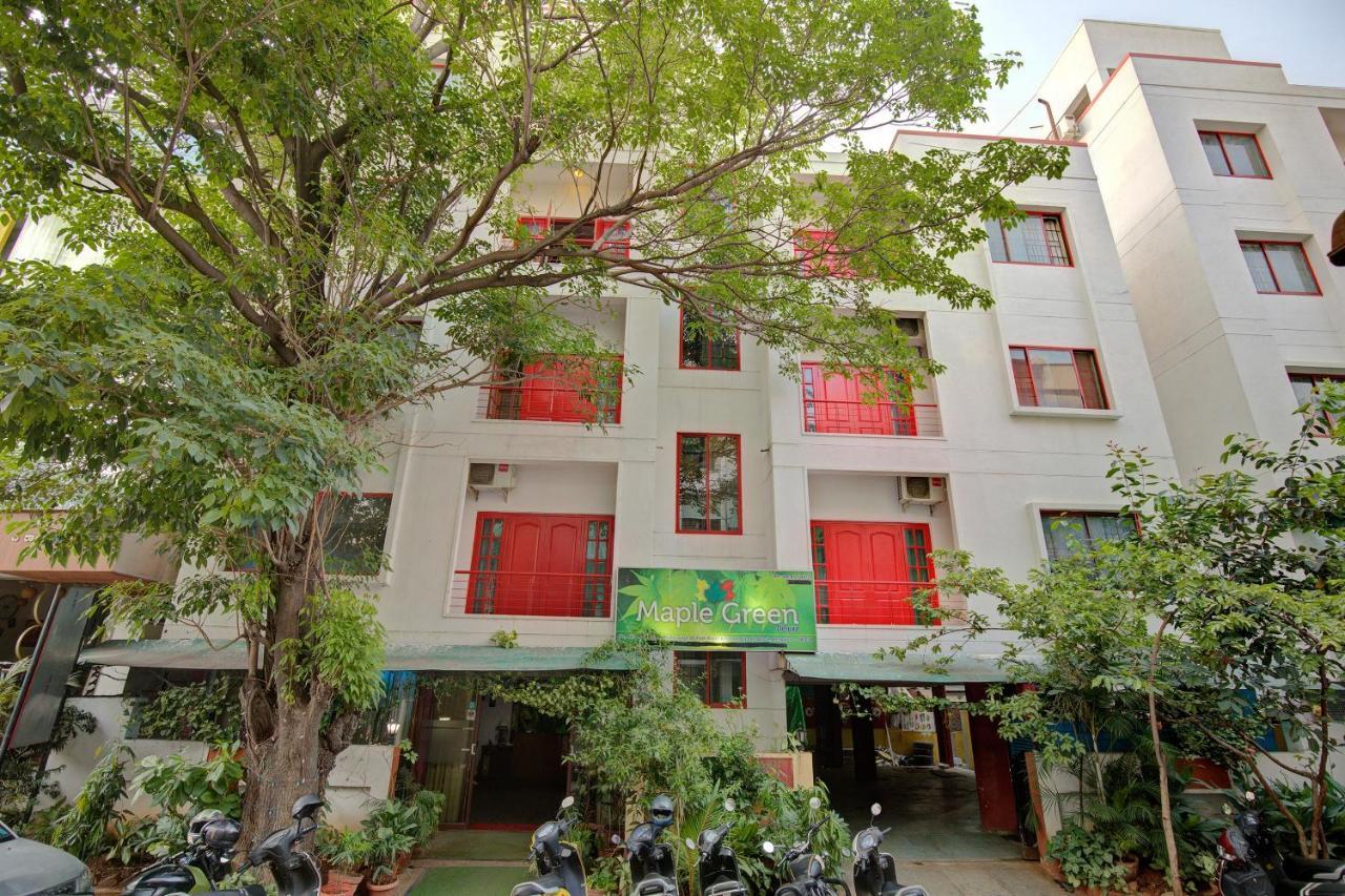Oyo 431 Hotel Maple In Bangalore Esterno foto